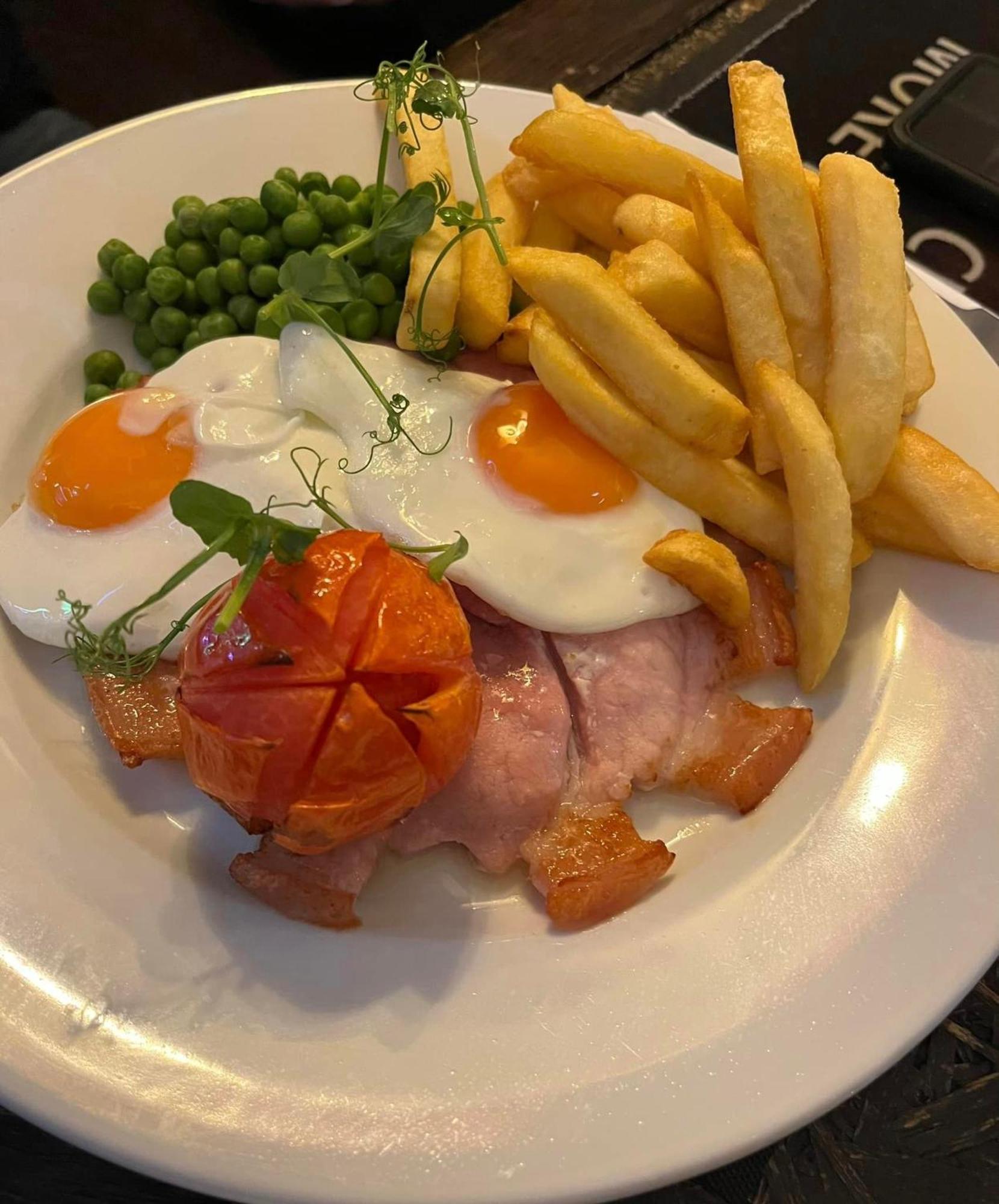The Kings Arms Inn Stratton  Экстерьер фото